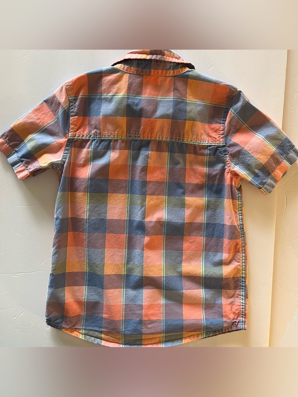 OshKosh B'gosh Boys' Orange & Blue Plaid Short-Sleeve Button-Up Shirt Size 6 - Picture 2 of 5